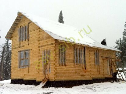 Брусовой дом по проекту Б103-88 в Кемеровской области.